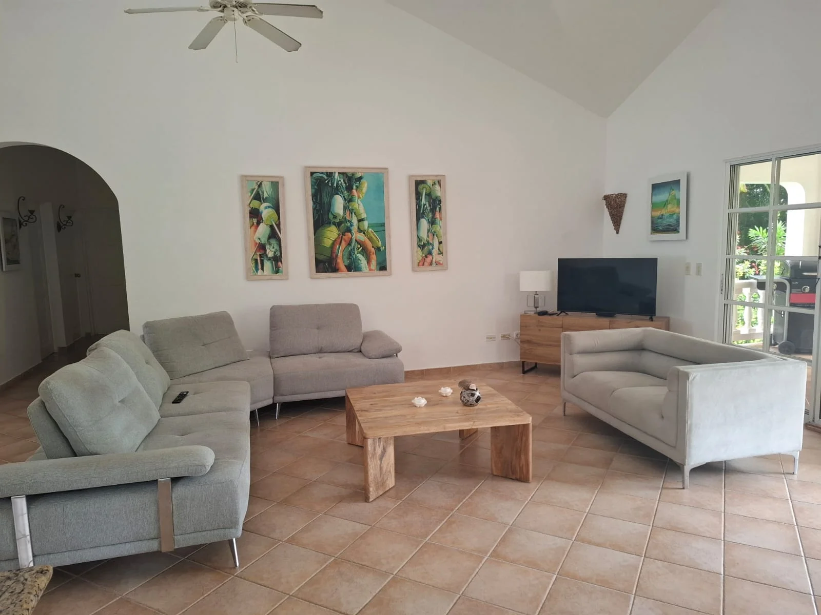 5 bedrooms villa in casa linda residential - photo 4