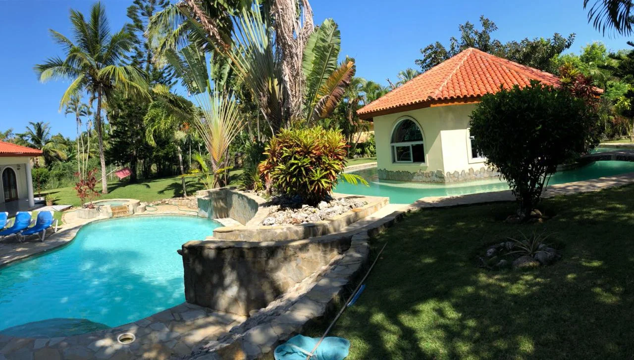 7 bedrooms villa playa laguna - photo 1