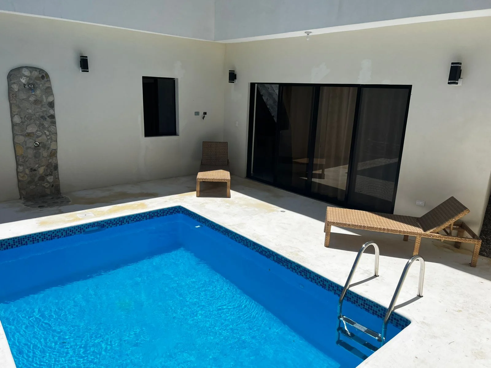 4 bedrooms Villa playa chiquita  - photo 1