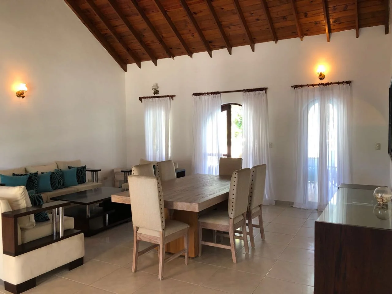 7 bedrooms villa playa laguna - photo 2