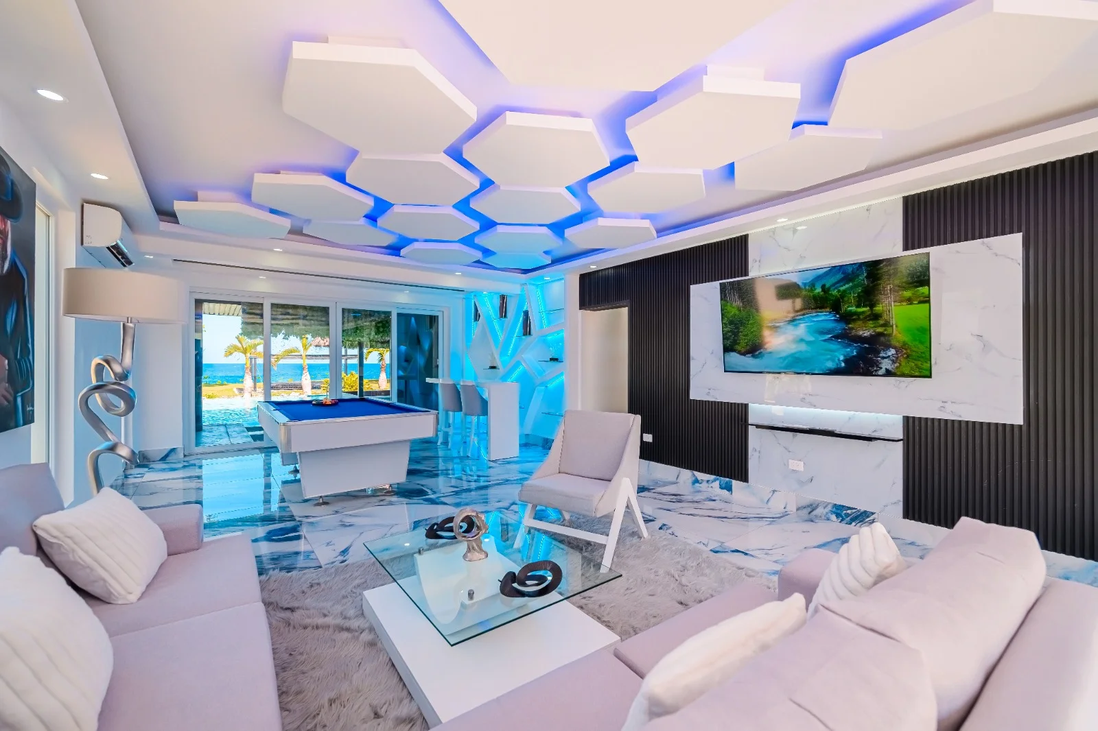 oceanfroont 7 bedrooms luxury villa playa chiquita - photo 6
