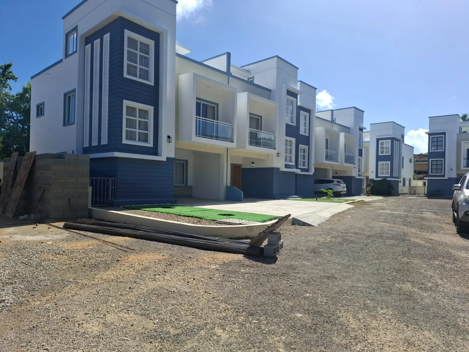 townhouse Ynoa - photo 3