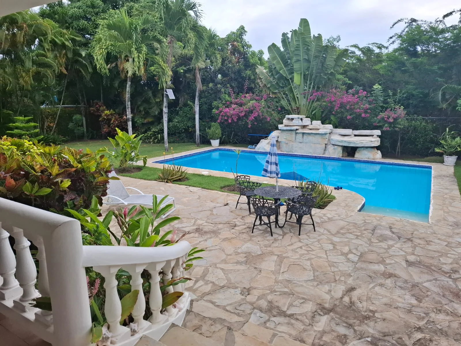 5 bedrooms villa in casa linda residential - photo 2