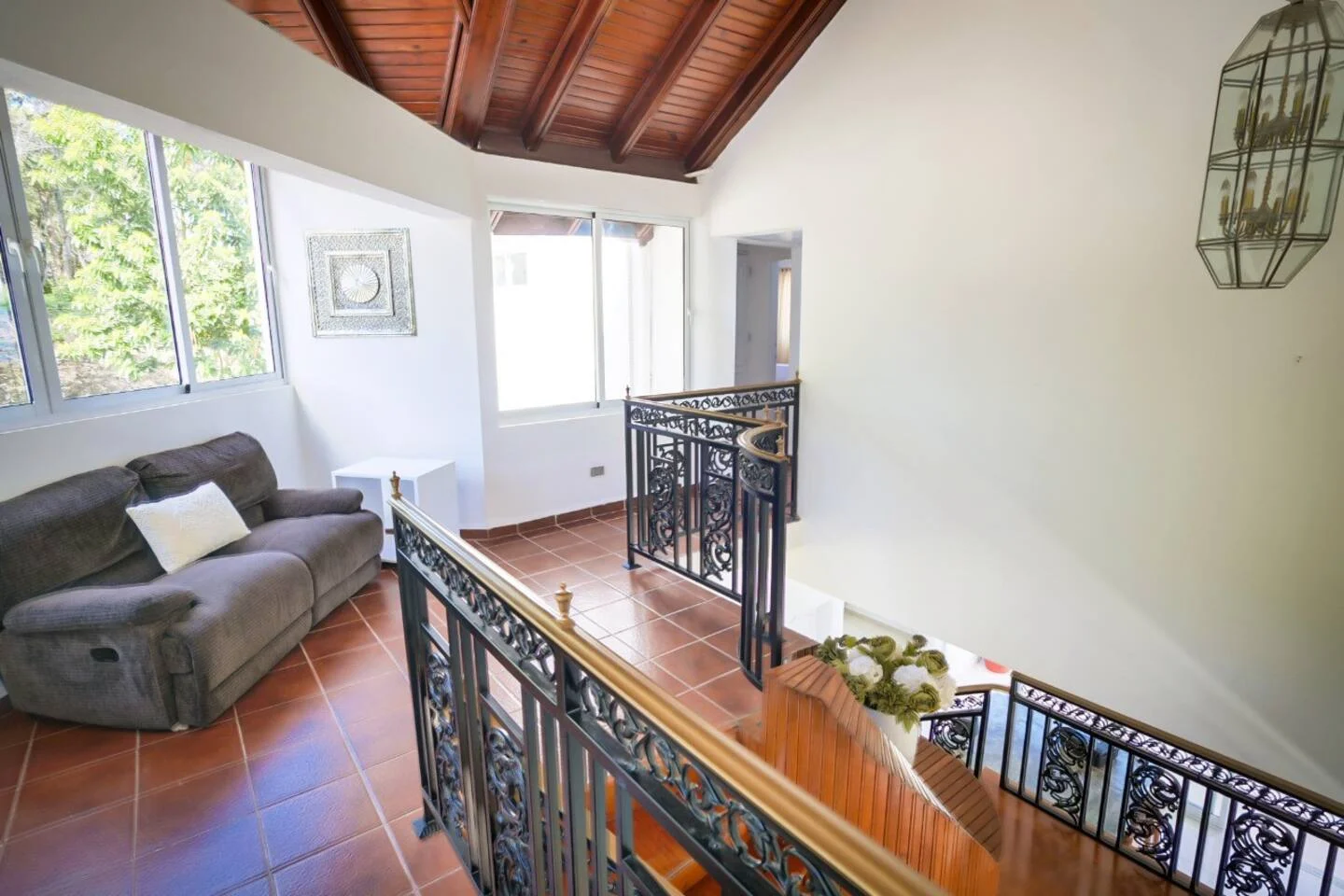 Colonial oceanview 10 bedrooms villa  - photo 2